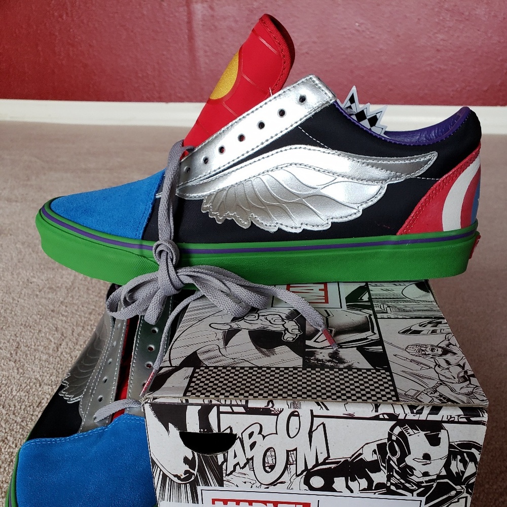 Authentic Avengers x Van's Mens 11.5